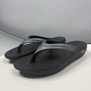 OOFOS OOlala Women’s Sandal - Black